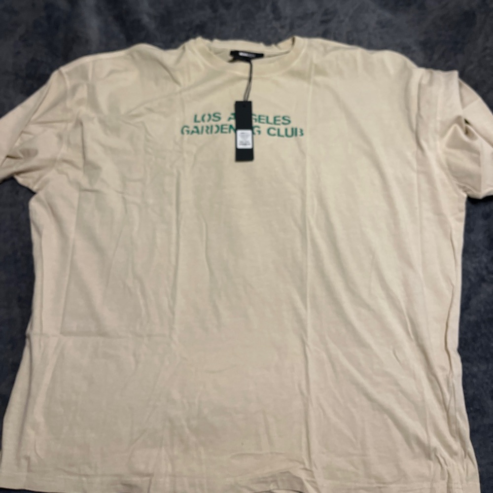 “Los Angeles Gardening Club” Graphic T 3x NWT